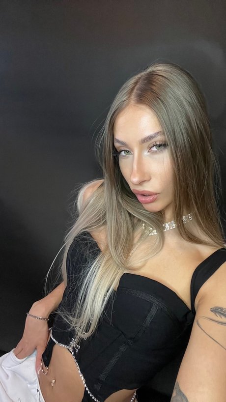 Foto di nudo di fuga di OnlyFans di Maria
