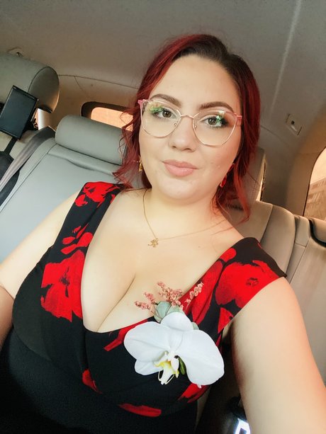 Foto di nudo di fuga di OnlyFans di Maria Madalina