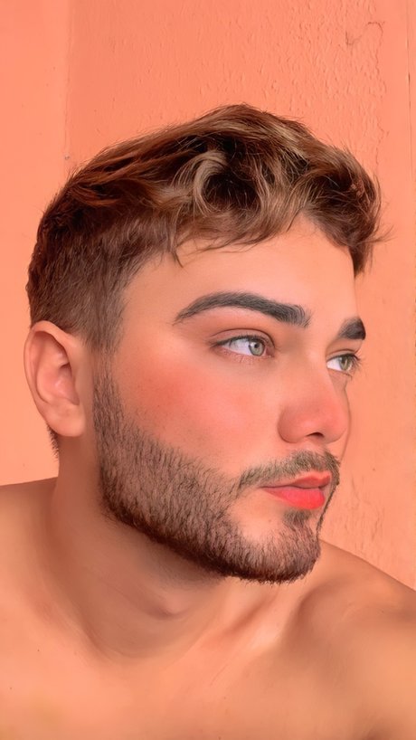 Foto di nudo di fuga di OnlyFans di Marcelo Costa