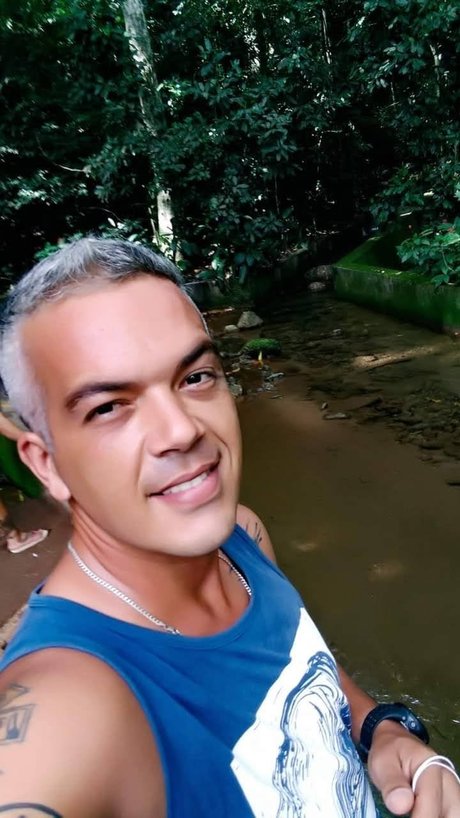 Foto di nudo di fuga di OnlyFans di Marcello Rio De Janeiro