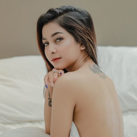 Foto di nudo di fuga di OnlyFans di Tiny Dianne