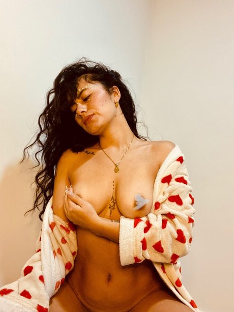 Foto di nudo di fuga di OnlyFans di Marce Moreno 