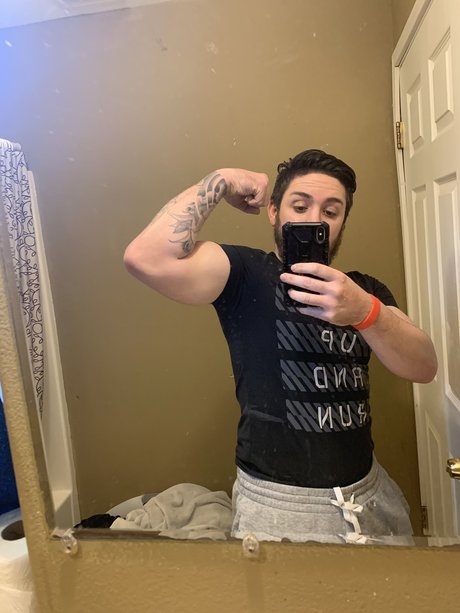 Foto di nudo di fuga di OnlyFans di Manuel18