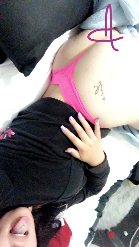 Foto di nudo di fuga di OnlyFans di Mamacitalexa