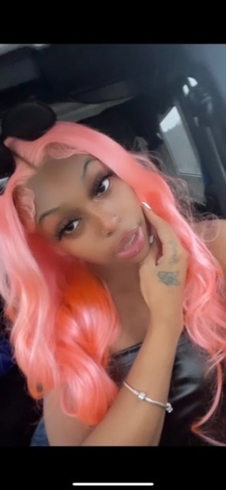 Foto di nudo di fuga di OnlyFans di Malibubarbie