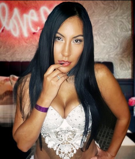 Foto di nudo di fuga di OnlyFans di Malena Soltado