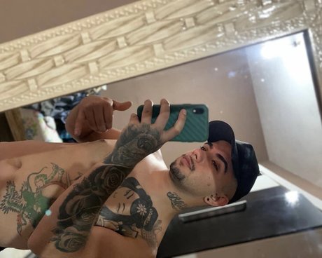 Foto di nudo di fuga di OnlyFans di Jeferson Malaguti