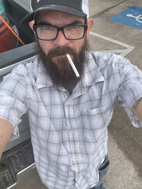 Foto di nudo di fuga di OnlyFans di Beardedampampmajestic