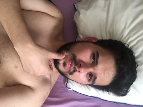 Foto di nudo di fuga di OnlyFans di Maharba