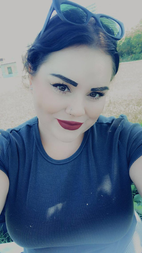 Foto di nudo di fuga di OnlyFans di Maggiepie