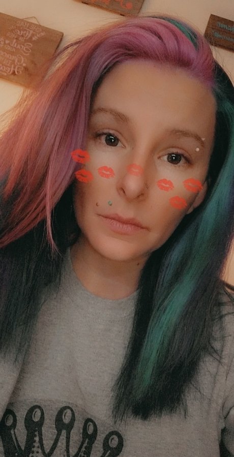 Foto di nudo di fuga di OnlyFans di Melody