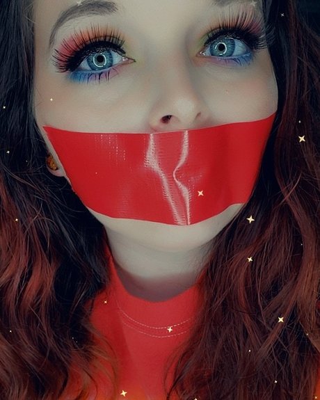 Foto di nudo di fuga di OnlyFans di Melanie