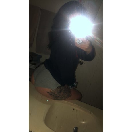 Foto di nudo di fuga di OnlyFans di Megan