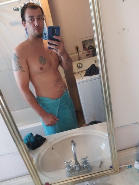 Foto di nudo di fuga di OnlyFans di Jeffrey