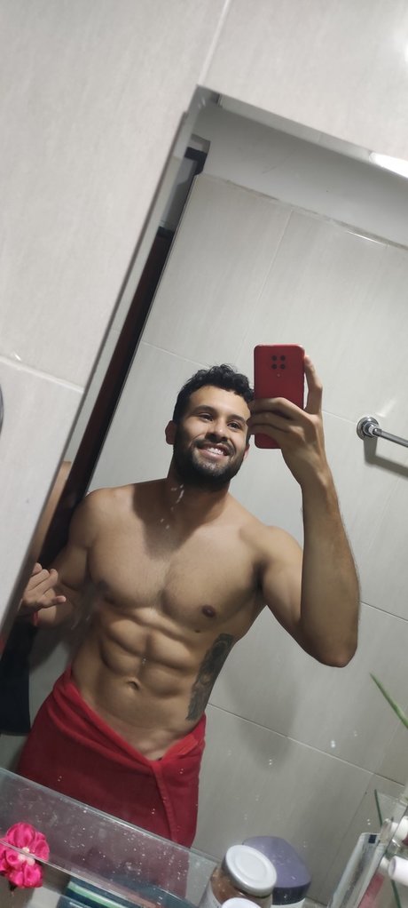 Foto di nudo di fuga di OnlyFans di Andrs Mendoza