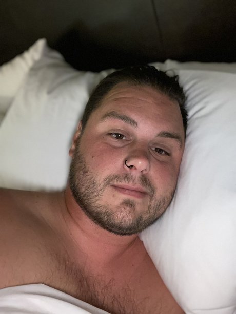 Foto di nudo di fuga di OnlyFans di Jason