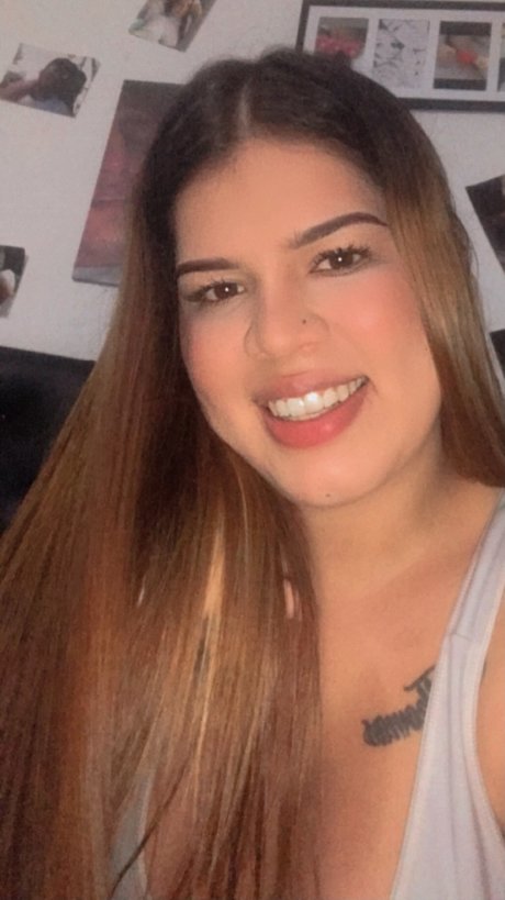 Foto di nudo di fuga di OnlyFans di Maria Camila