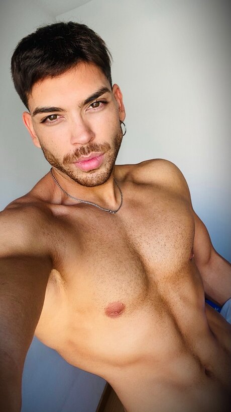 Foto di nudo di fuga di OnlyFans di Maxyesco