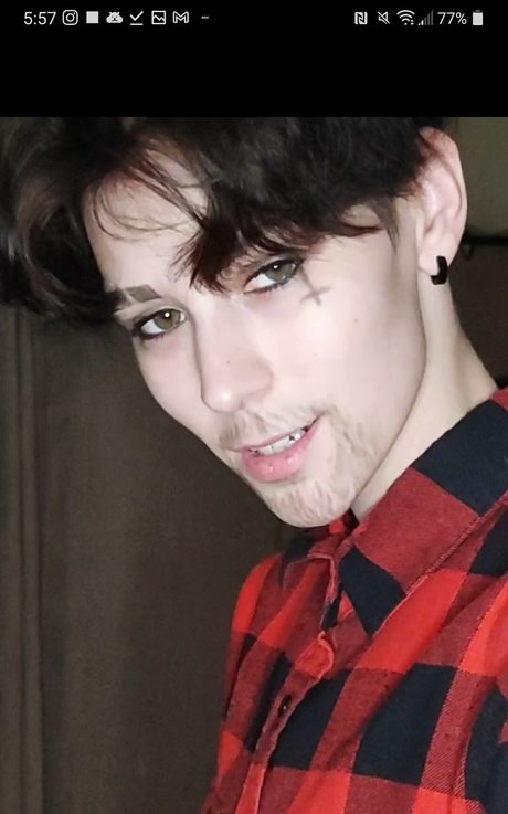 Foto di nudo di fuga di OnlyFans di Maxime