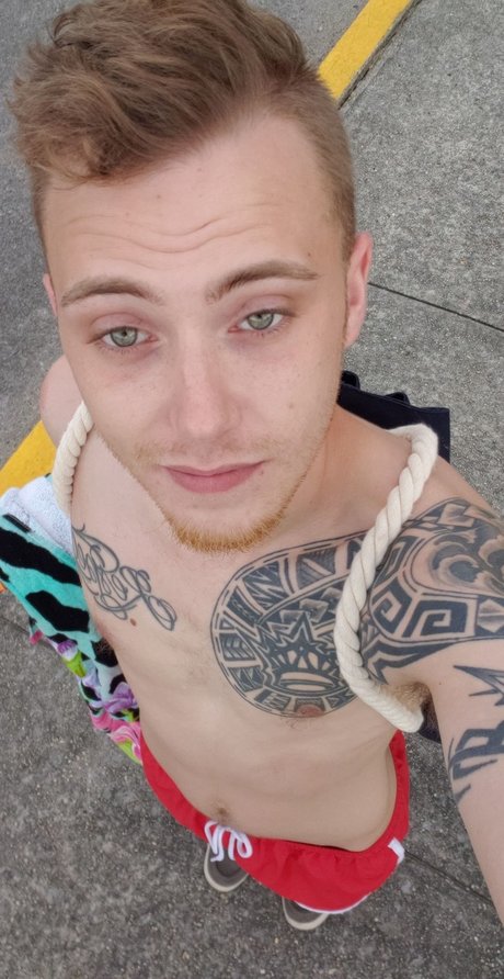 Foto di nudo di fuga di OnlyFans di Maverick
