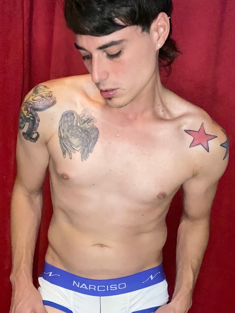 Foto di nudo di fuga di OnlyFans di Matas Yametti