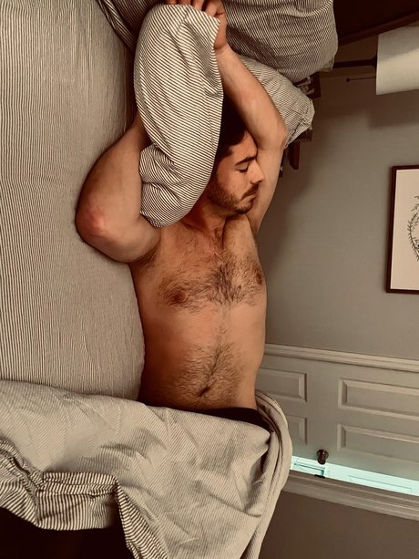 Foto di nudo di fuga di OnlyFans di Matty Kakes