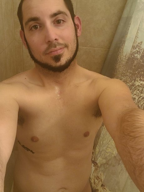 Foto di nudo di fuga di OnlyFans di Richard Moore