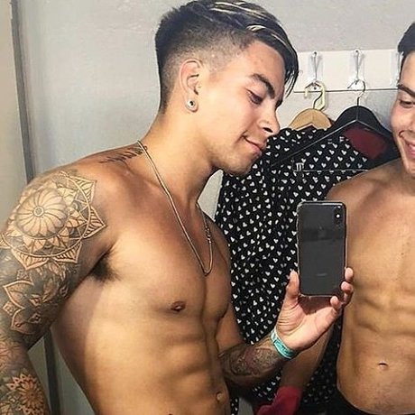 Foto di nudo di fuga di OnlyFans di Matii Regules