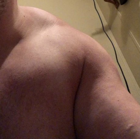 Foto di nudo di fuga di OnlyFans di Mason Kane