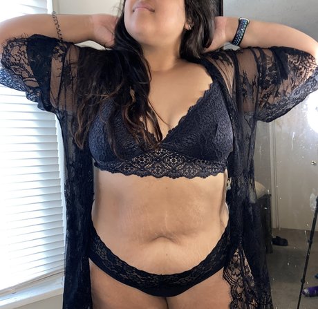 Foto di nudo di fuga di OnlyFans di Diya
