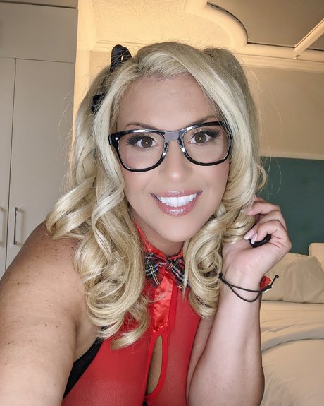 Foto di nudo di fuga di OnlyFans di Mimi Stiletto