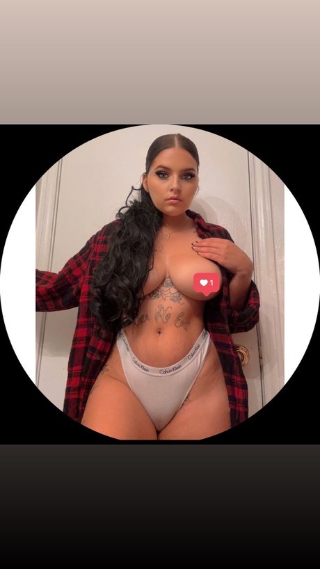 Foto di nudo di fuga di OnlyFans di Megan Baby