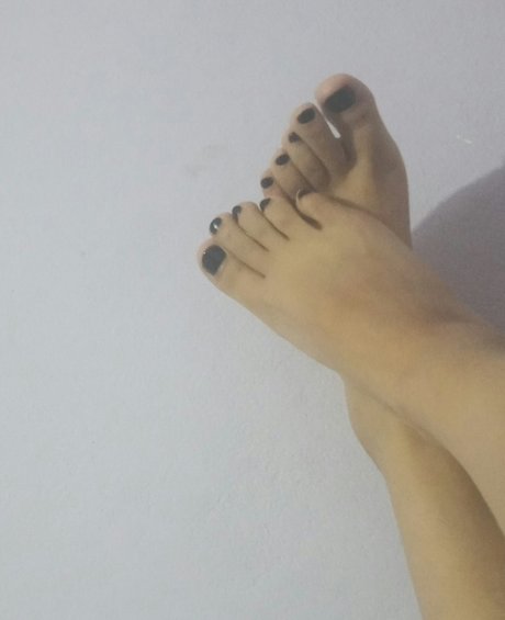 Foto di nudo di fuga di OnlyFans di Milamia