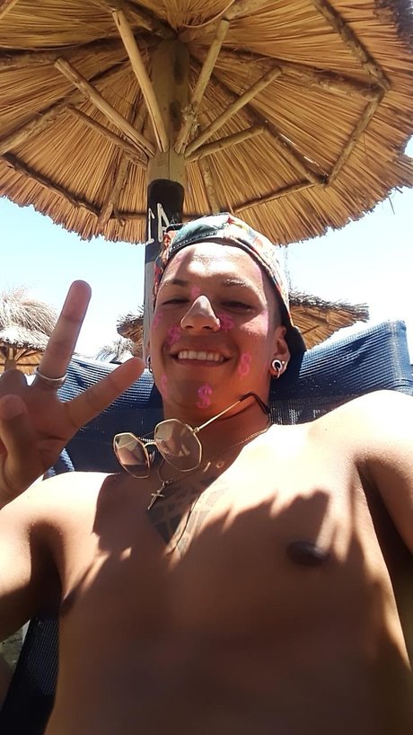 Foto di nudo di fuga di OnlyFans di Mike Alvarez