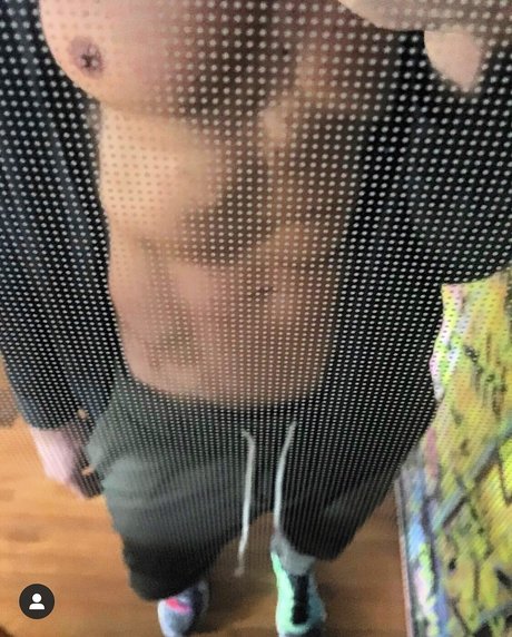 Mikehugecock