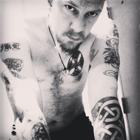 Foto di nudo di fuga di OnlyFans di Mike