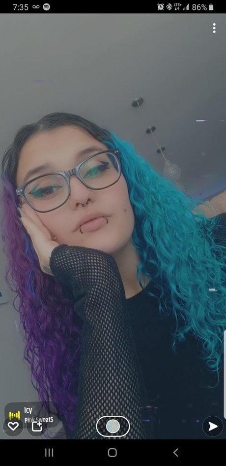 Foto di nudo di fuga di OnlyFans di Sophi