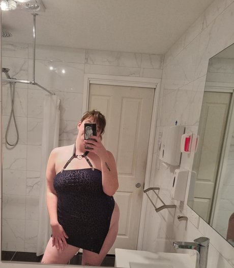 Foto di nudo di fuga di OnlyFans di Mickey Beebop No Ppv