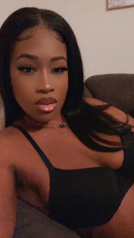 Foto di nudo di fuga di OnlyFans di Michele Love