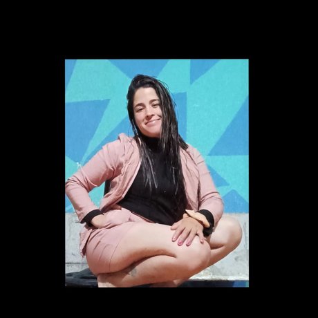 Foto di nudo di fuga di OnlyFans di Mica 