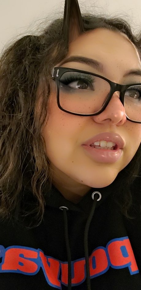 Foto di nudo di fuga di OnlyFans di Mercy