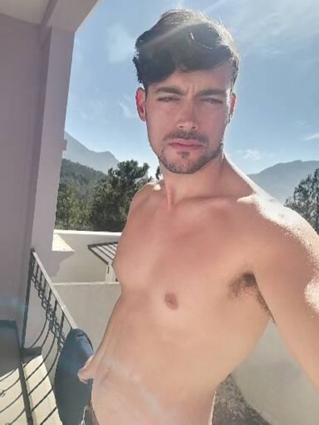 Foto di nudo di fuga di OnlyFans di Max
