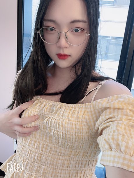 Foto di nudo di fuga di OnlyFans di Ai Sissylunar