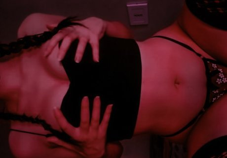 Foto di nudo di fuga di OnlyFans di 
