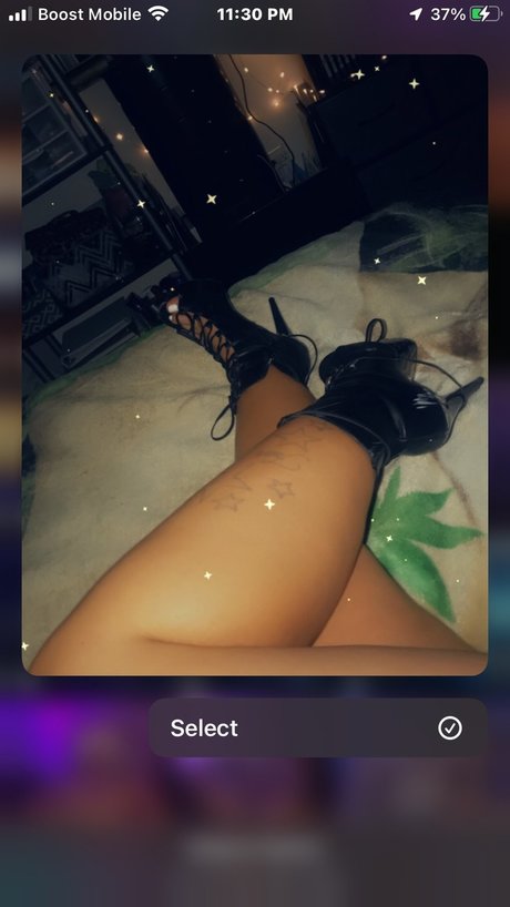 Foto di nudo di fuga di OnlyFans di Montanamontana