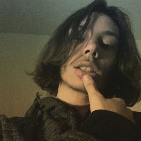 Foto di nudo di fuga di OnlyFans di Chronic Rising54