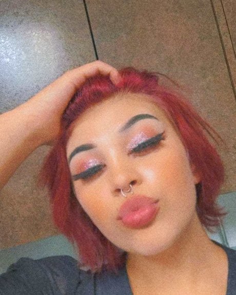 Foto di nudo di fuga di OnlyFans di Kayli