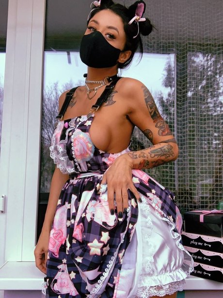 Foto di nudo di fuga di OnlyFans di Molly Alien