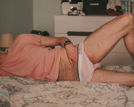 Foto di nudo di fuga di OnlyFans di Mk11 Studio
