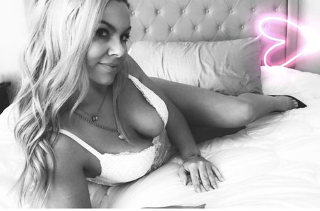 Foto di nudo di fuga di OnlyFans di Kylierose